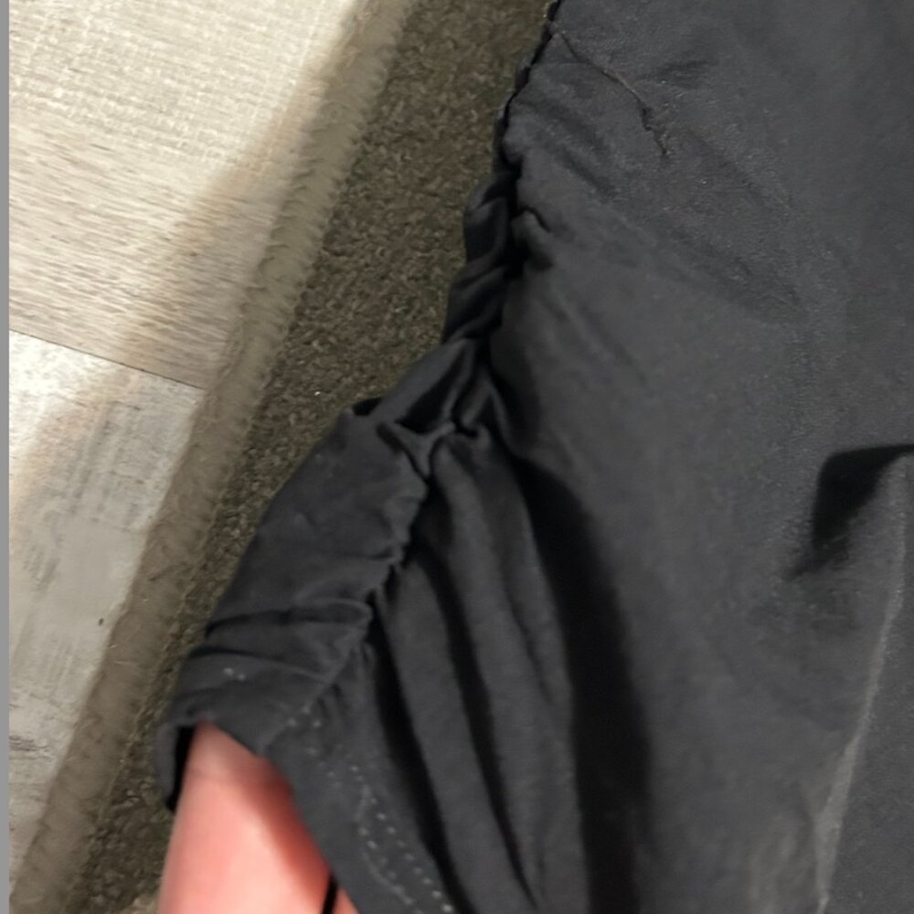 NWT Eddie Bauer Black Sky Ruched Hem Capris Women's Size M - Picture 5 of 11